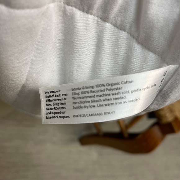 Eileen Fisher Quilted Jacket EUC (Medium) - Picture 4 of 5